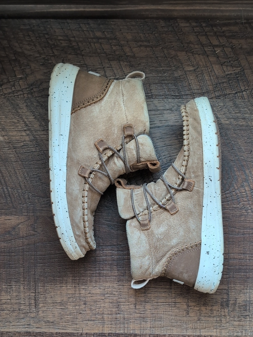 Hey Dude Eloise, Tan Suede